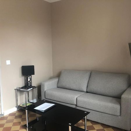 Studio Au Coeur Des Vignes Beaumont-sur-Vesle Exteriör bild