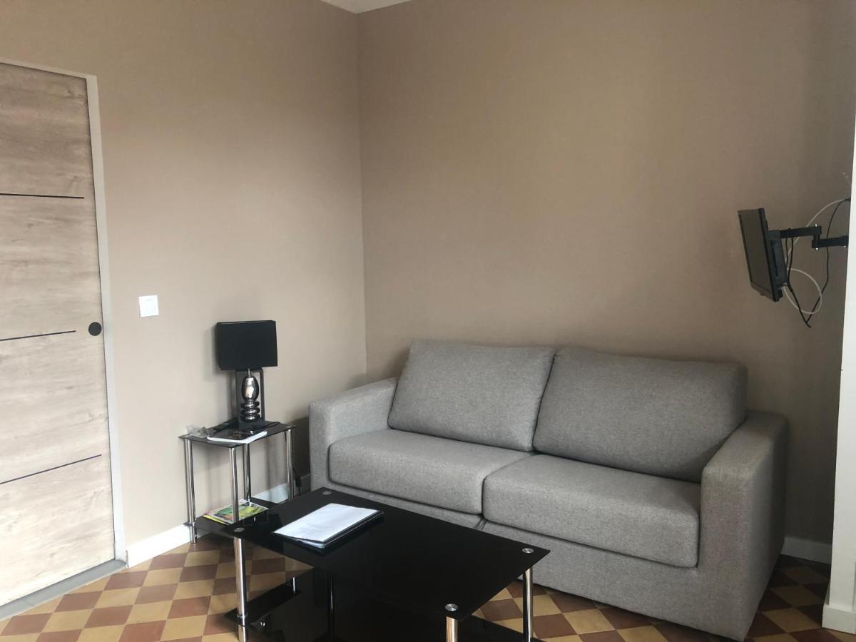 Studio Au Coeur Des Vignes Beaumont-sur-Vesle Exteriör bild
